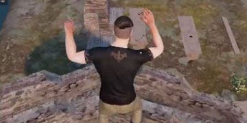 和平精英怎么爬到废墟最高点